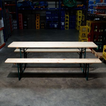 Bankenset tafel + 2 banken